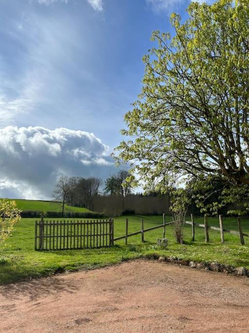 La Maison De Barbara La Guiche ภายนอก รูปภาพ